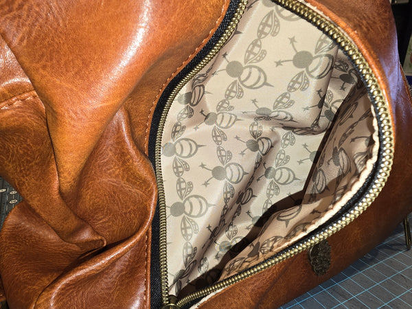 Scotty Convertible - Tobacco Versitile Bag