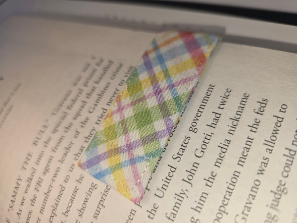 Hold my page- Magnetic Bookmark