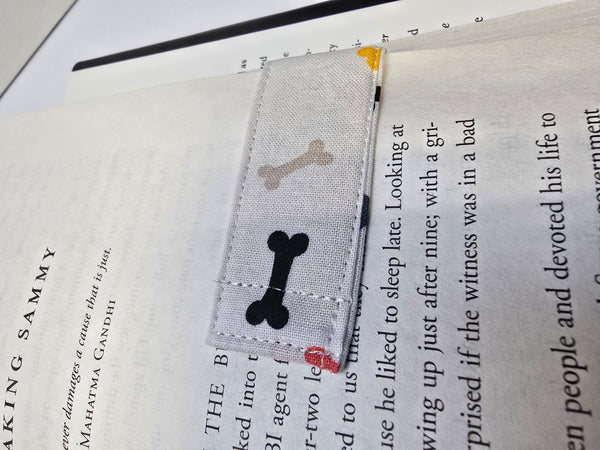 Hold my page- Magnetic Bookmark
