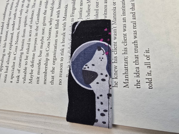 Hold my page- Magnetic Bookmark