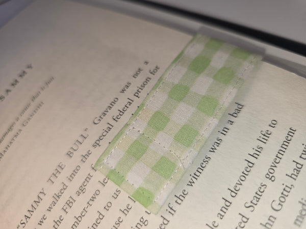 Hold my page- Magnetic Bookmark