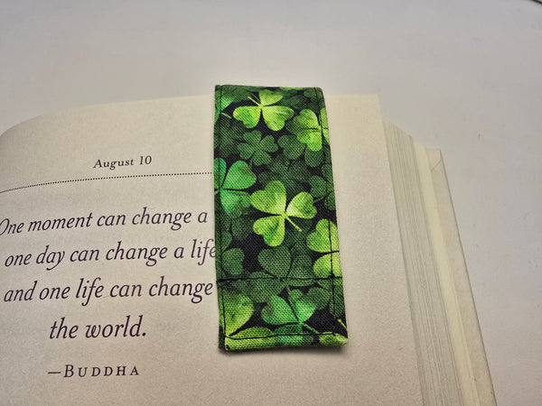 Hold my page- Magnetic Bookmark